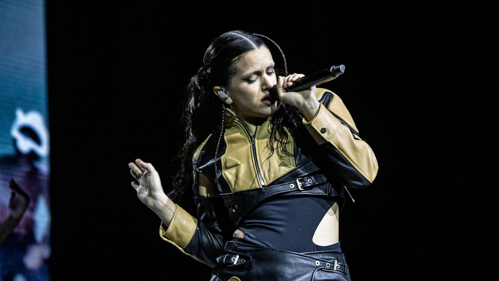 On "Lux," she disregards the mainstream in her insistence on embracing classical elements.