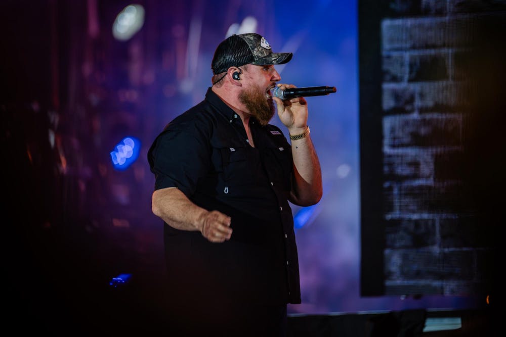 lukecombs-19
