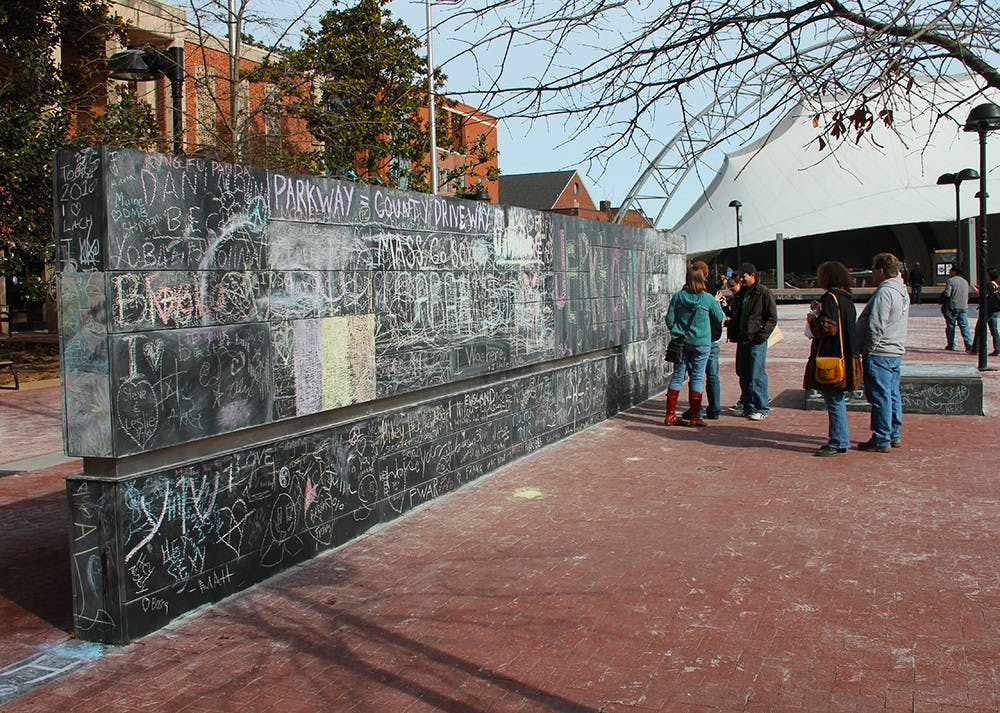 Elliott Harding organized the event on the Downtown Mall to honor and stand in solidarity with&nbsp;the Dallas victims.
