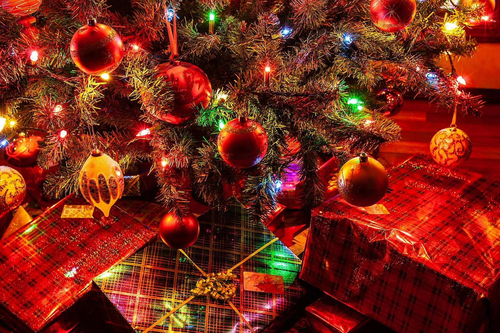 In the last decade, cable channels have turned former sitcom stars finding the spirit of Christmas into a genre of its own.