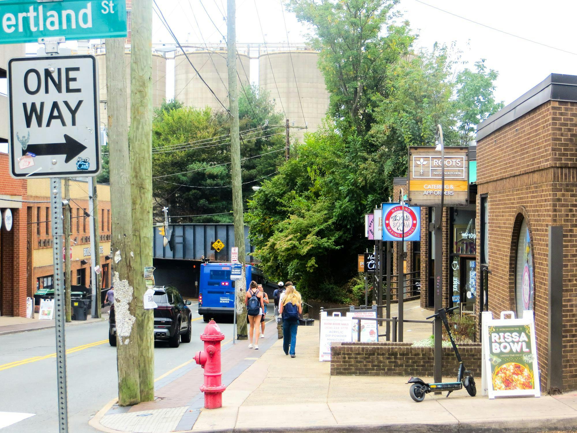 I make a conscious effort to walk to Grounds each day, even if it is rainy or cloudy. The walk is an experience in itself—the architectural diversity, the evidence of a well-spent weekend, the people you pass and the way the energy shifts from the corner’s bustle to the calm of the Rotunda. I often take new routes, noticing small details and uncovering layers of the community’s character. These photos capture the ordinary moments that make my walk feel anything but routine.