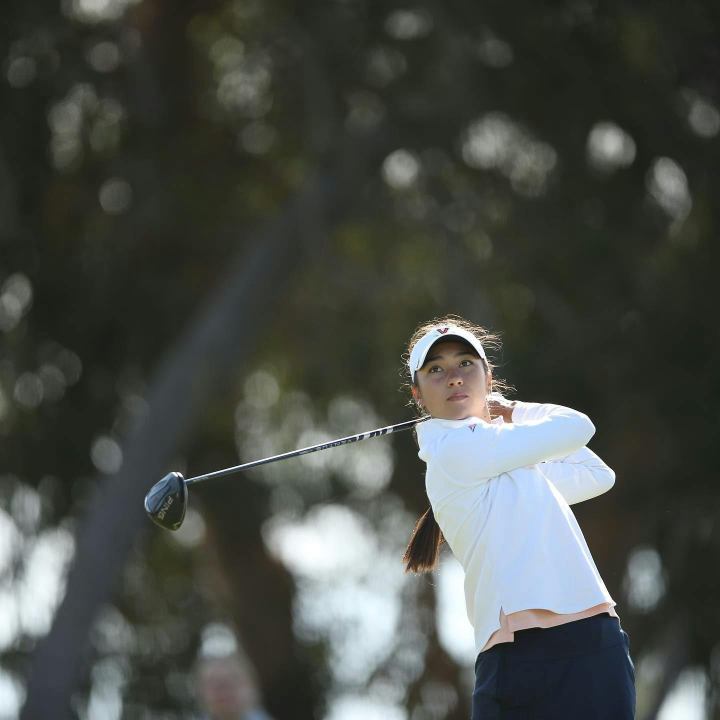 Freshman Amanda Sambach led the Cavaliers, placing 19th overall.