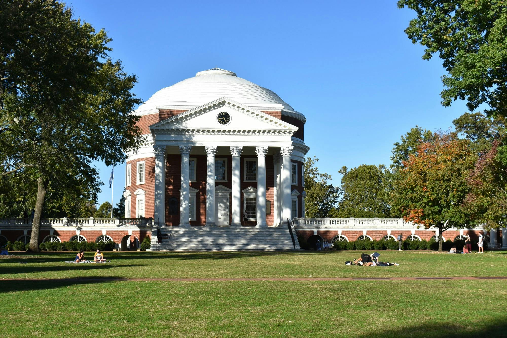 OLLI holds courses at accessible locations and times to fit the typical senior’s schedule.