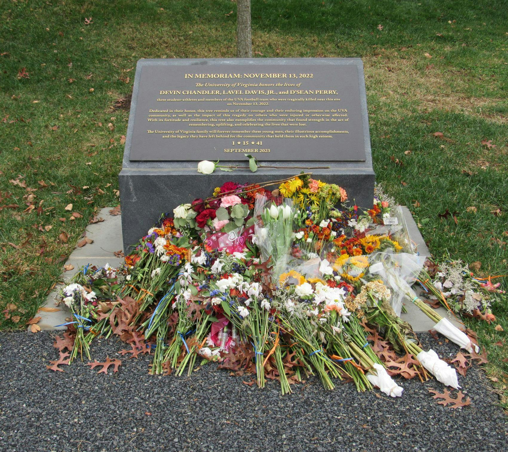 Memorial for victims of the Nov. 13 shooting