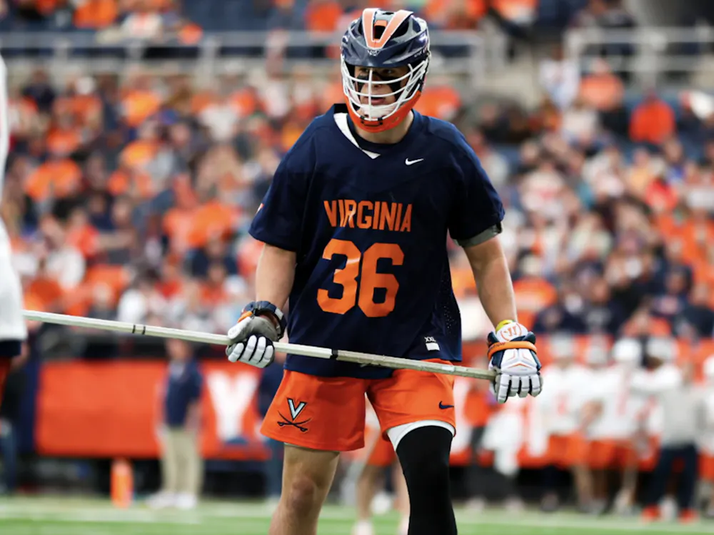 The Cavaliers' win streak was snapped at Syracuse Saturday.