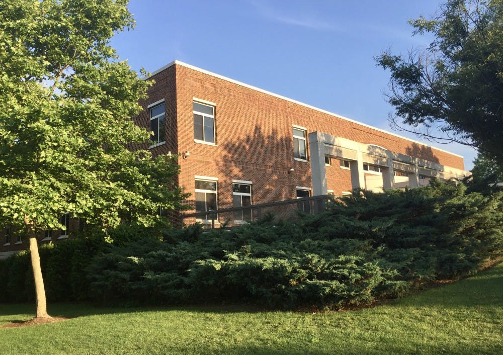 <p>A bomb threat was reported&nbsp;at the McCue Center on Tuesday morning. The center is adjacent to University Hall and houses an athletic training clinic, a weight room and other offices and facilities used by the athletics department.&nbsp;</p>