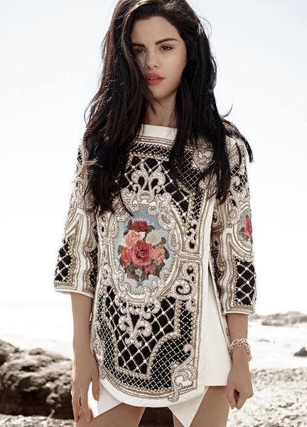 Selena Gomez underperforms on new Puth single.