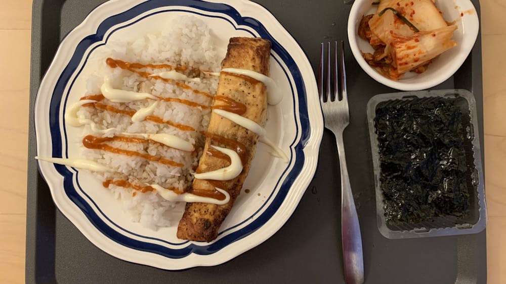 Besides the salmon and rice, the recipe calls for sriracha, Japanese Kewpie mayonnaise, soy sauce and optional sides, such as avocado, roasted seaweed or kimchi.