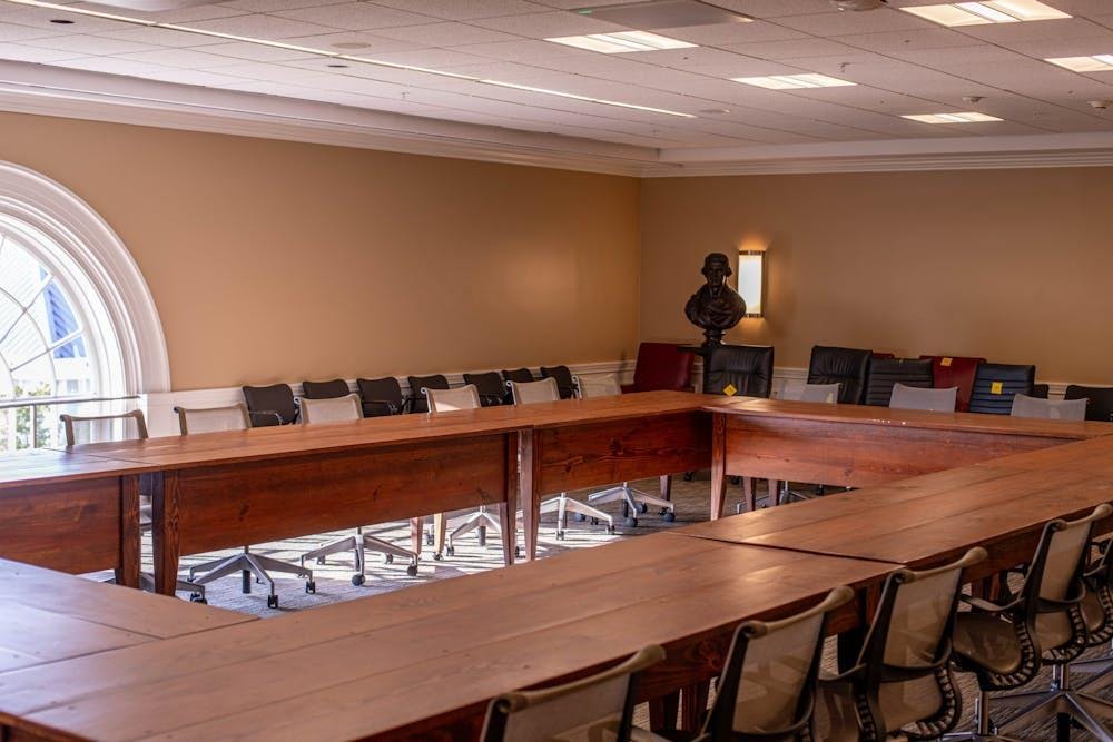 Kopelnik表示，UJC在上个学期也取得了多项进展，其中包括案件处理时间缩短了40%。