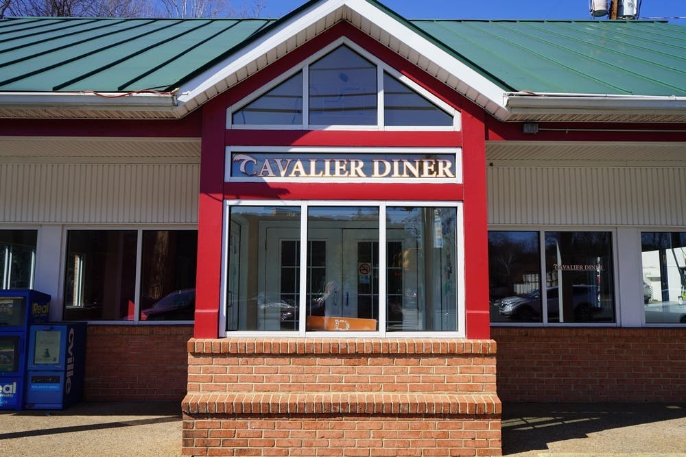 Cavalier Diner actualmente está buscando una nueva ubicación en el área de Albemarle y Charlottesville para reabrir.
