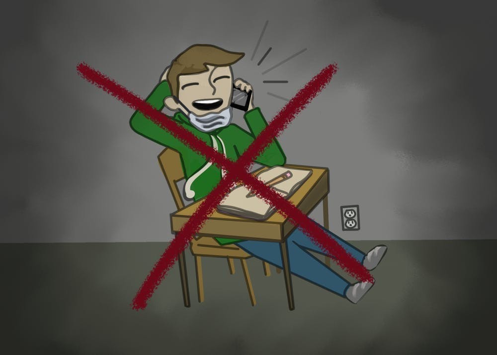 摘下口罩用手挡着咳嗽削弱了口罩的防护作用，如果你得了感冒、流感或新冠，这也将同时传播这些疾病。