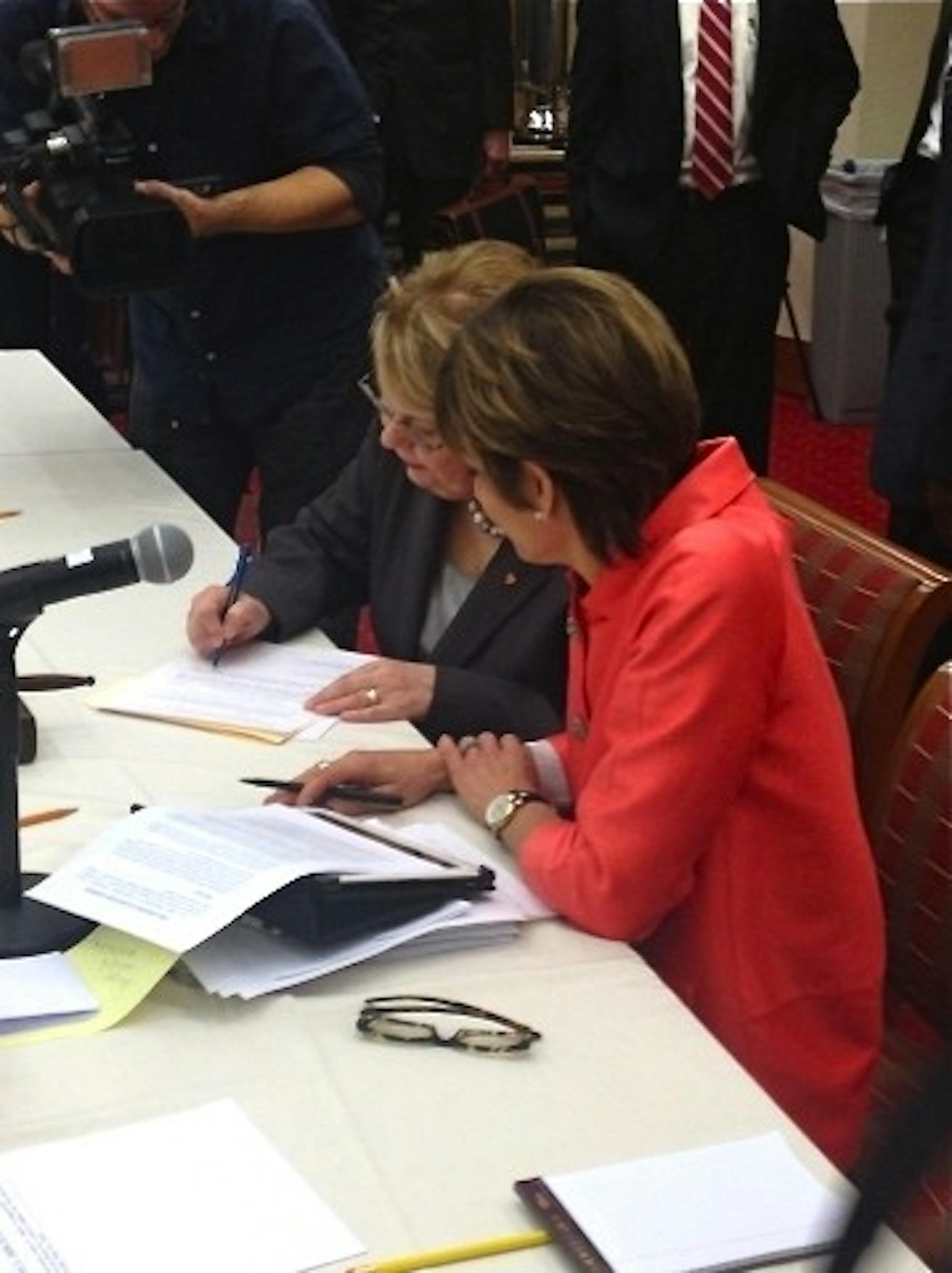 sullivan_contract