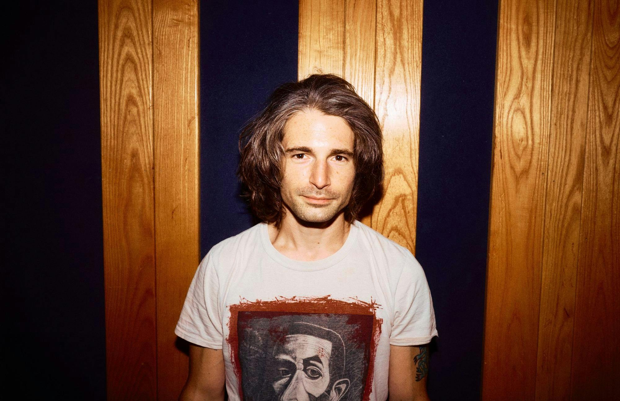 At his shows, Miller balances the intimate quality of his studio recordings with the energy of a live performance.