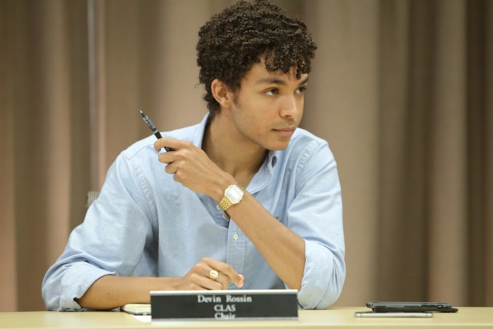 The Honor Committee's first official meeting of the semester featured presentations on Honor Summer Fellows' research.