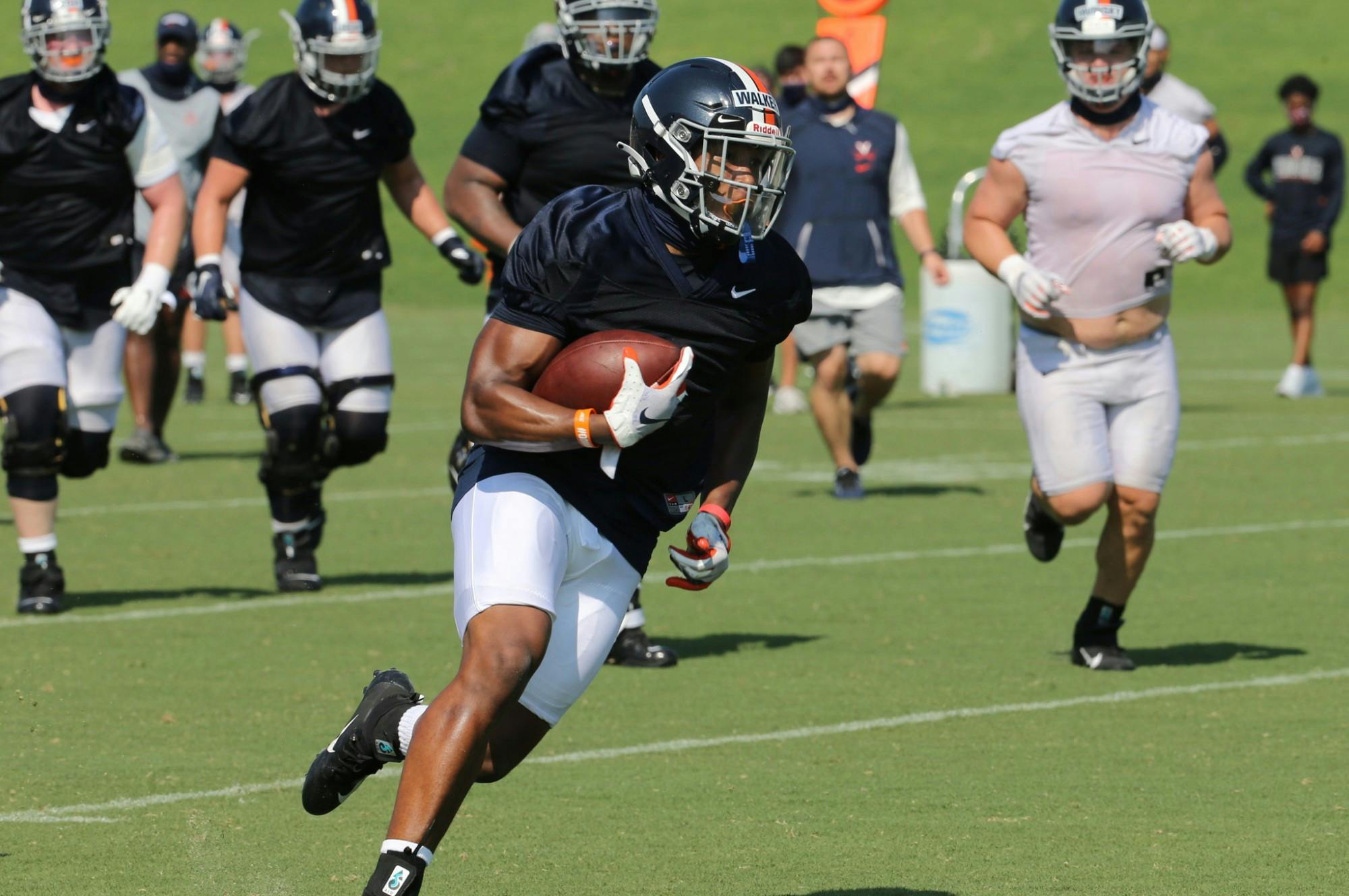 A native of Hopewell, Va. — just 20 miles outside of Richmond — Walker Jr. appeared in 22 games for Indiana before transferring to Virginia.&nbsp;