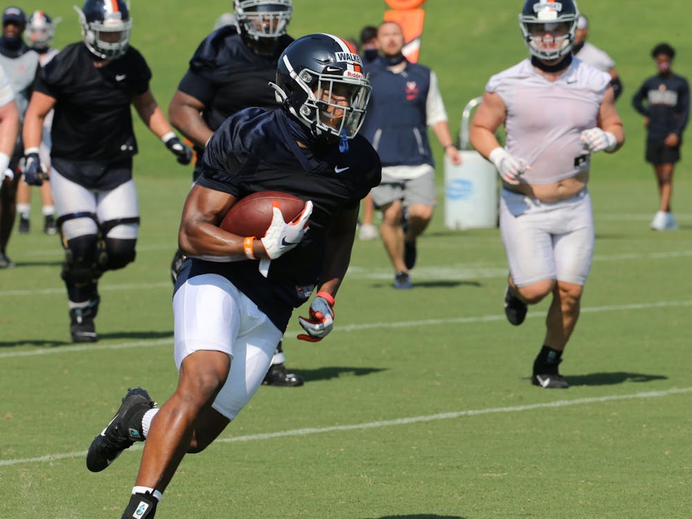 A native of Hopewell, Va. — just 20 miles outside of Richmond — Walker Jr. appeared in 22 games for Indiana before transferring to Virginia. 