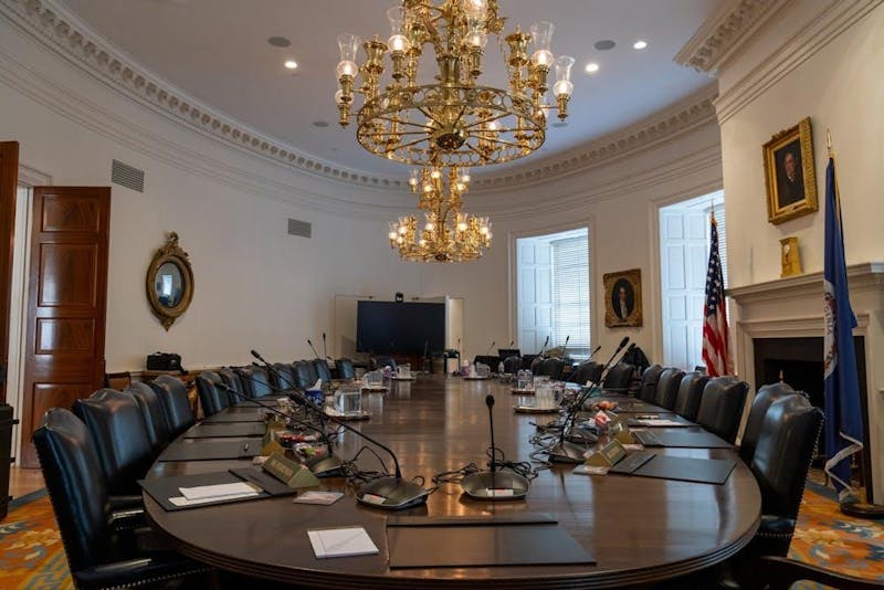 U.Va. announces search committee for permanent president
