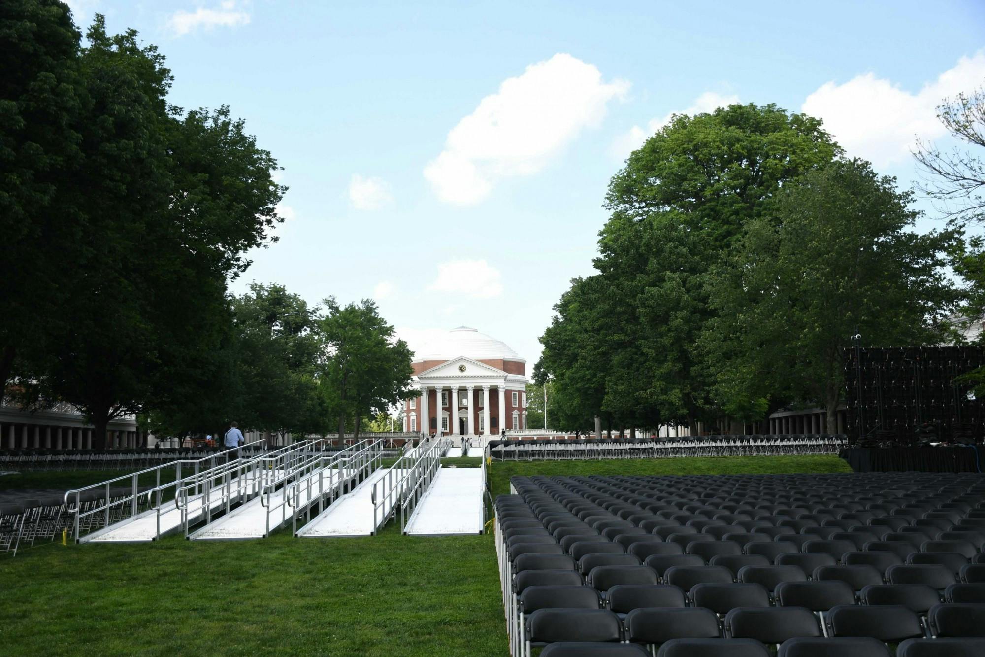 At first glance, it does not look like there is enough green space to support so many guests.