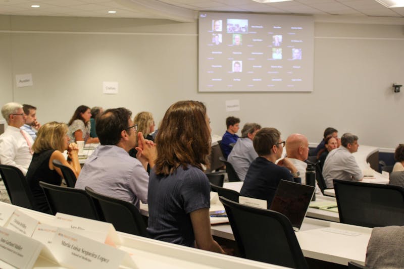 Faculty Senate Executive Council discusses future engagement with new Board