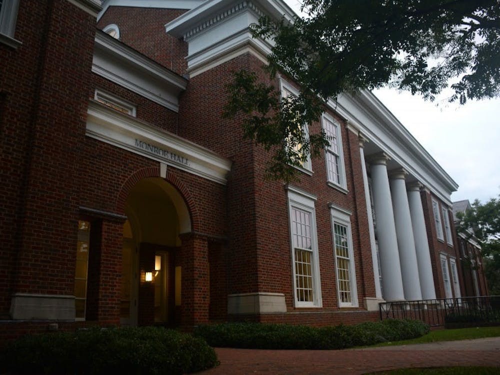 La Universidad debe, entre muchas cosas, exigir a los estudiantes que tomen un curso sobre igualdad racial y de género.