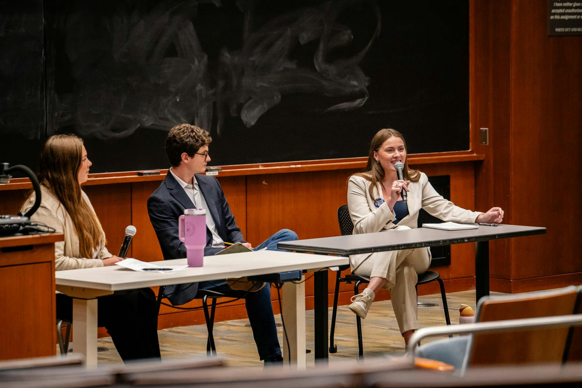 CDI panelists speak on the upcoming gubernatorial election in an event held Oct. 21