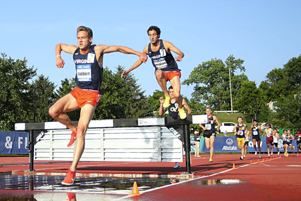 <p>Strong distance and throwing performances propelled the Virginia men back to the top of the ACC.</p>