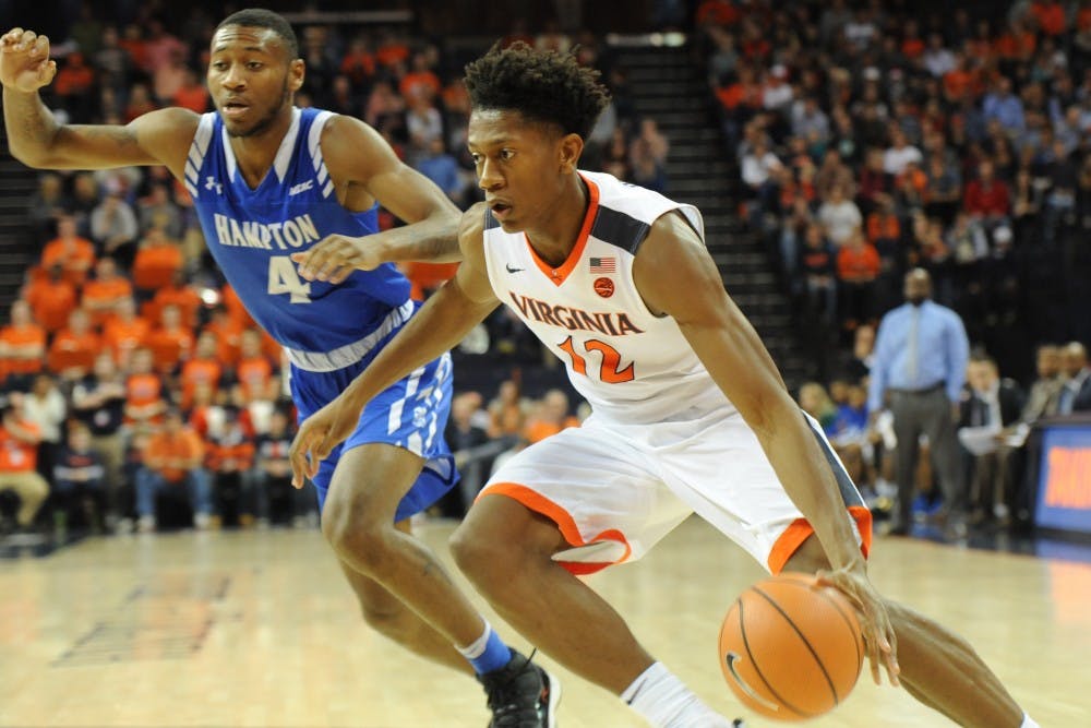 Virginia redshirt freshman forward De’Andre Hunter finished with 14 points against Hampton.