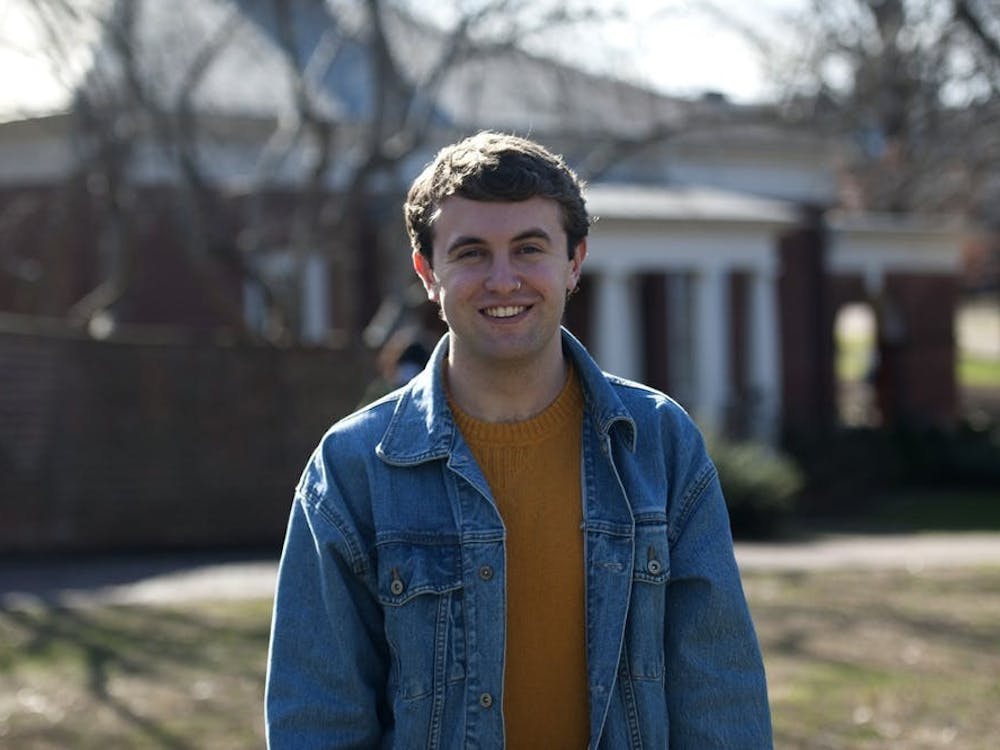 Aaron Doss es un columnista para la sección de vida para The Cavalier Daily.