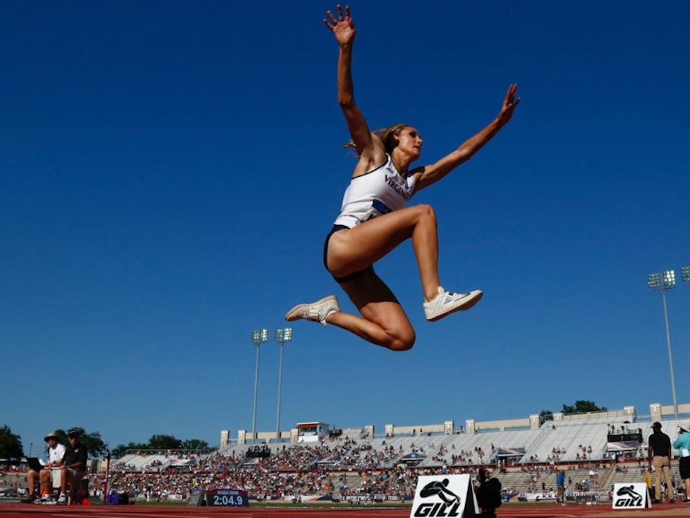 Senior Kelly McKee recorded the best women's triple jump finish in program history.&nbsp;