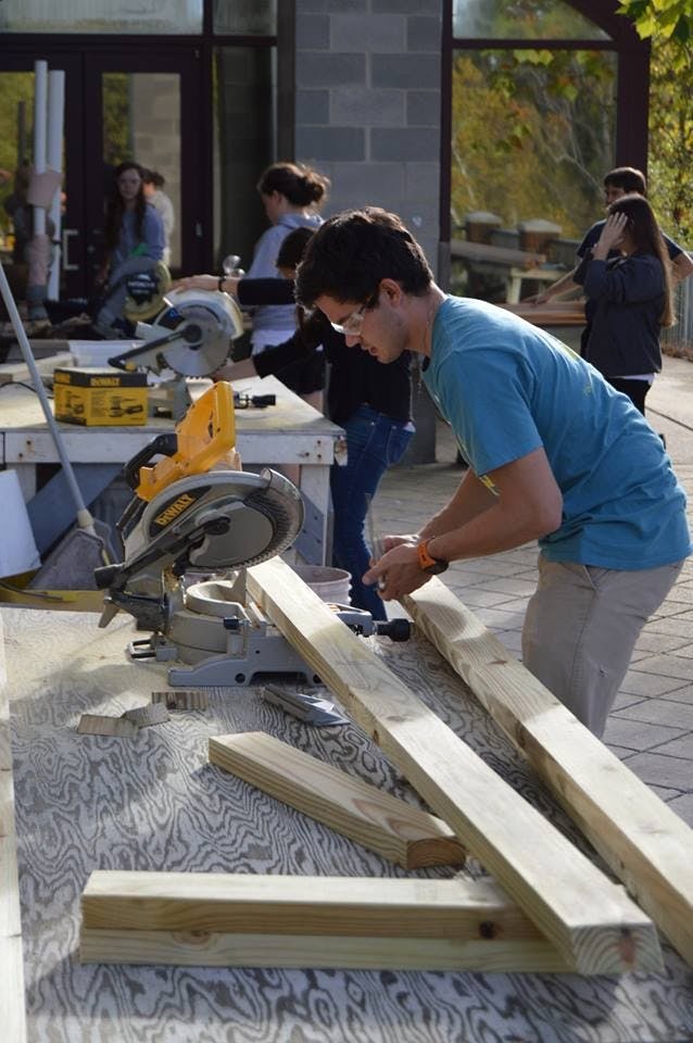 Members of the coed service fraternity of Alpha Phi Omega at U.Va. organize and take part in meaningful service projects every Saturday morning.