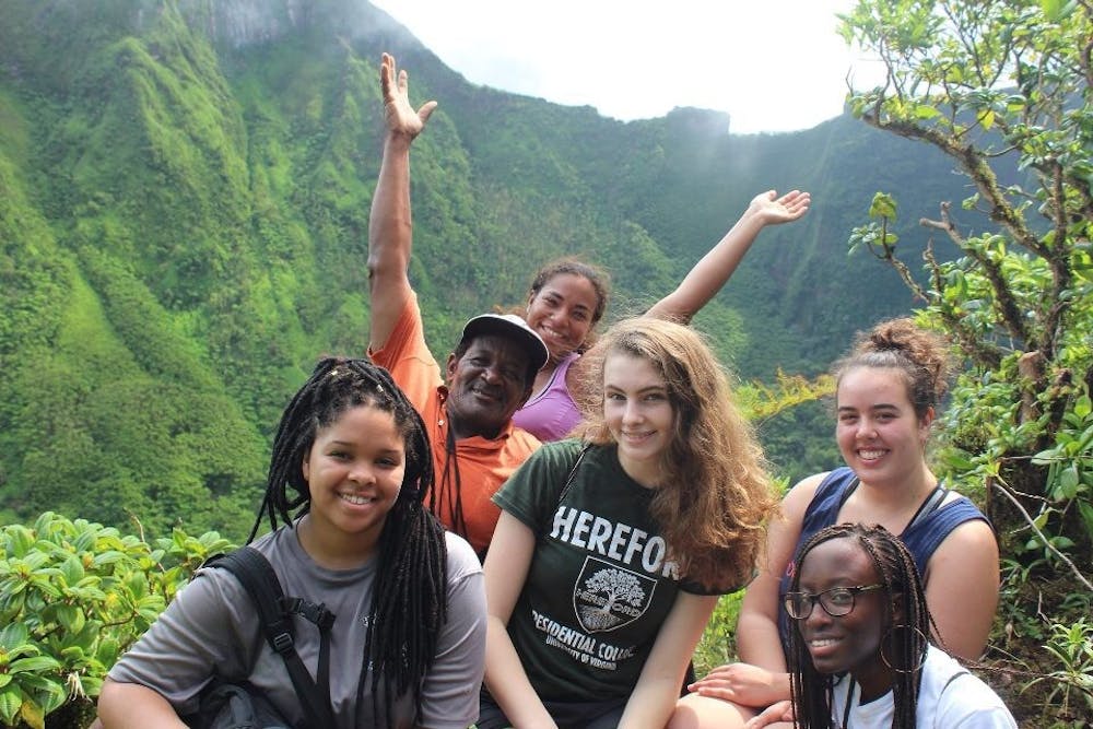 <p>Students taking PHS 2810/5810 had the opportunity to hike Mount Liamuiga in St. Kitts.</p>