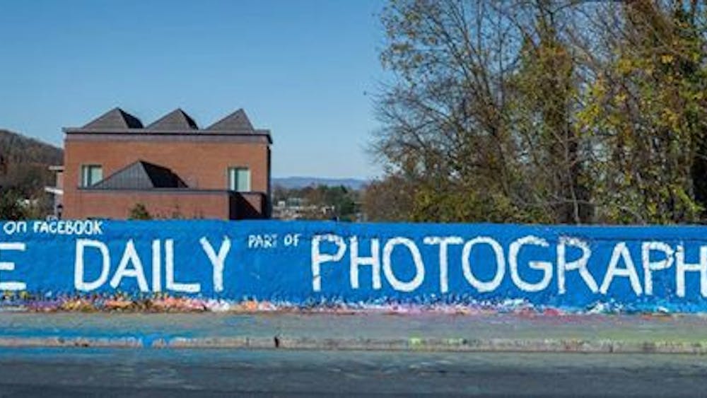 The Photography Club maintains a site that posts daily pictures of Beta Bridge.
