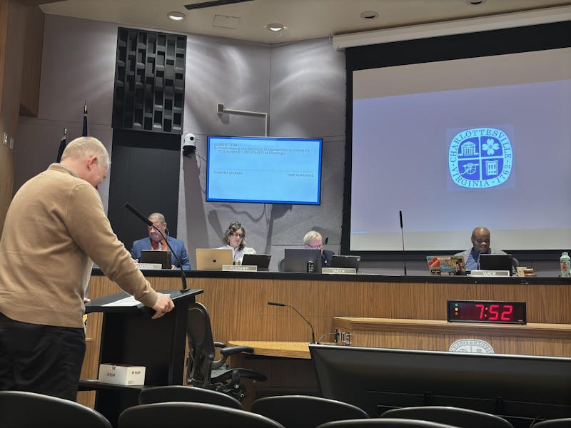 Charlottesville residents warn of gentrifying student housing at City Council Meeting