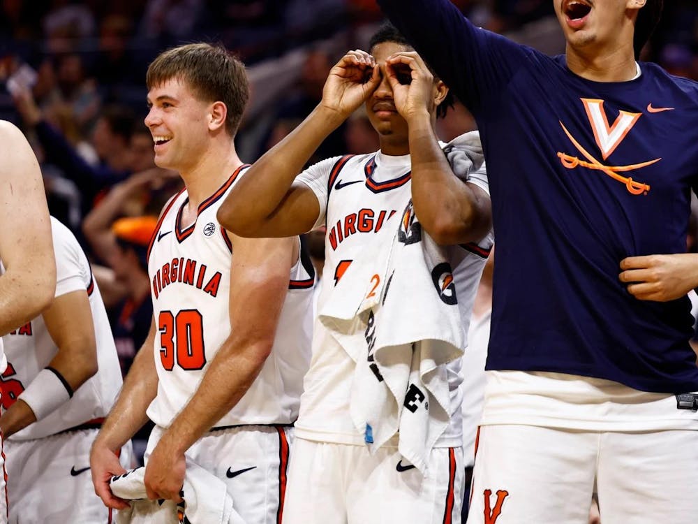 Many fans had to put goggles over their eyes, amazed to be watching basketball this fast in this stadium.