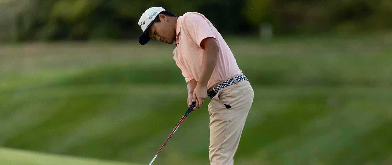 No. 1 Virginia lived up to its billing, posting stellar scores across the board en route to a dominant victory.