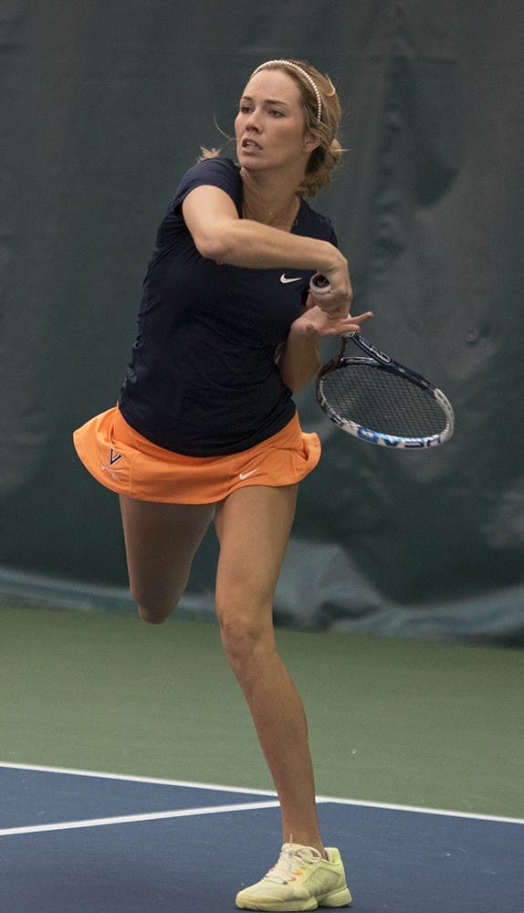  Senior Danielle Collins shined as a leader Friday, though her team fell&nbsp;4-3 to No. 28 South Carolina. No. 4 Collins secured her singles victory in straight sets, 6-0, 6-1.