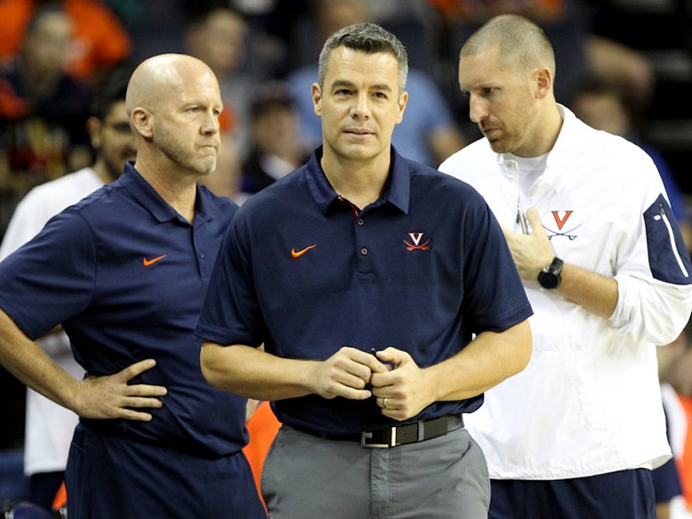 Virginia Coach Tony Bennett will lead a young team Friday against UNC Greensboro.