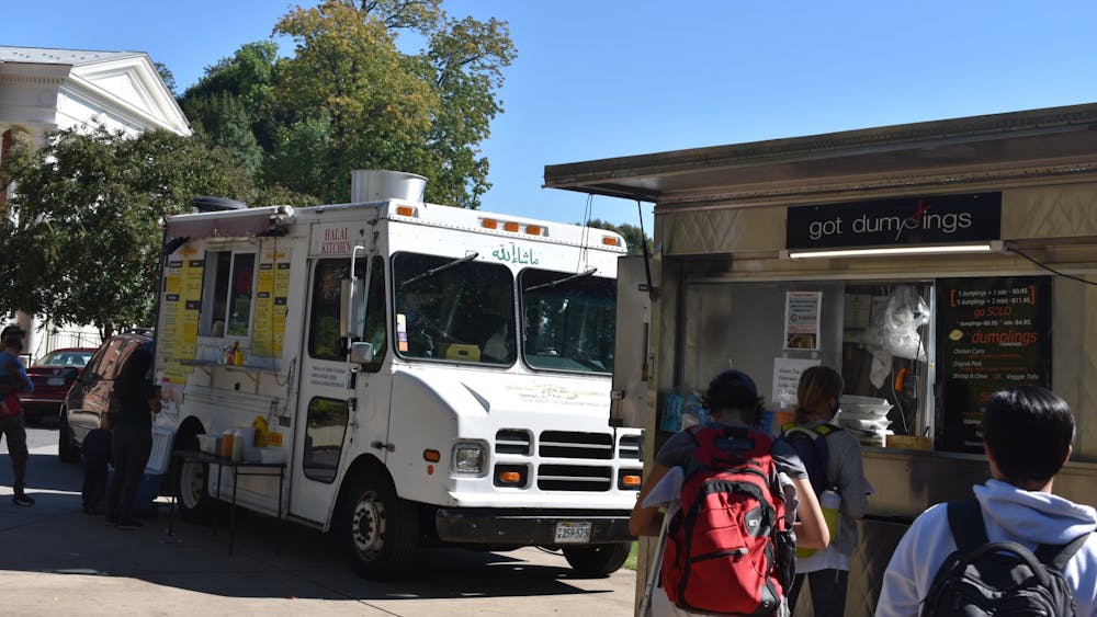 The various food trucks located around the Amphitheater, however — El Tako Nako, Got Dumplings and Halal Kitchen — are labeled “Grubhub Only Ordering.” 