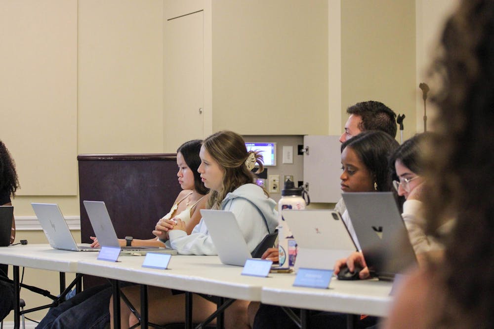 <p>Photograph of a Student Council meeting Sept. 23</p>