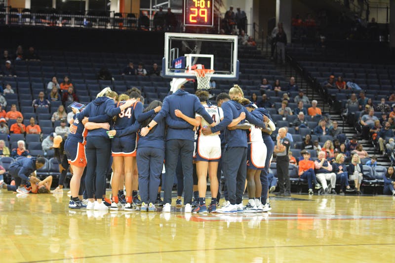 Women’s basketball shooting for success in season The