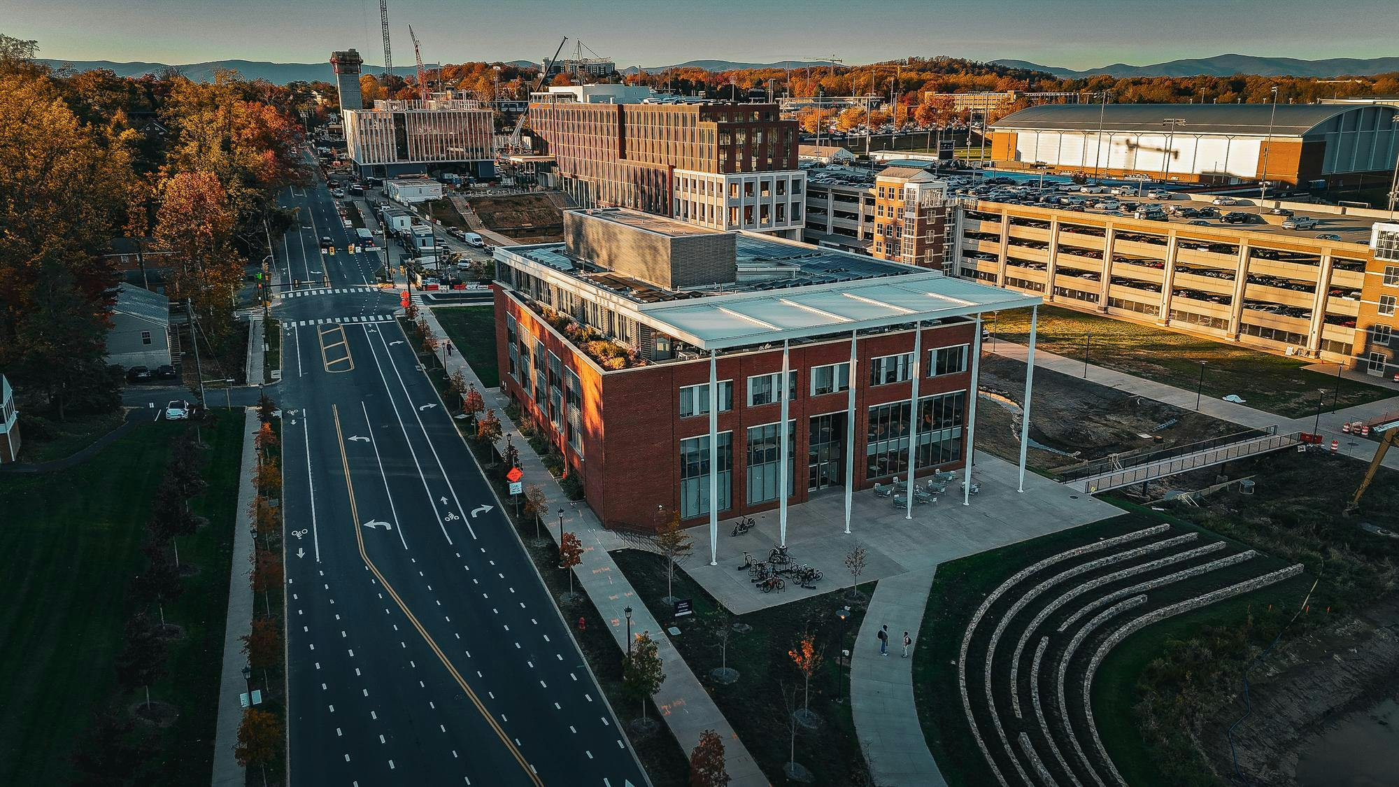 At the forefront of innovation and discovery, the School of Data Science serves as a hub for interdisciplinary collaboration. Opened in 2024, its sleek design, open spaces and cutting-edge facilities reflect the University’s commitment to the future of data-driven research.