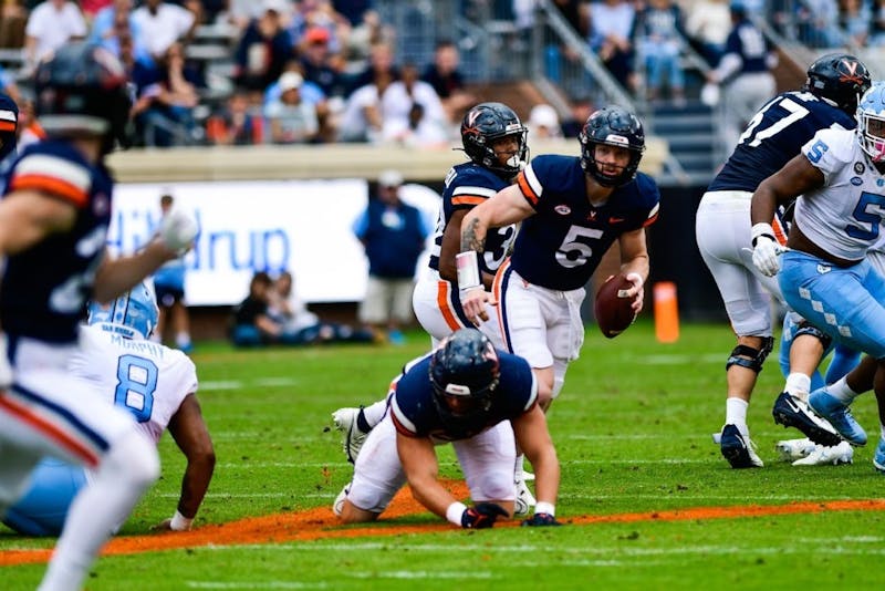 Virginia falls to No. 17 North Carolina 31-28 in latest edition of South’s Oldest Rivalry