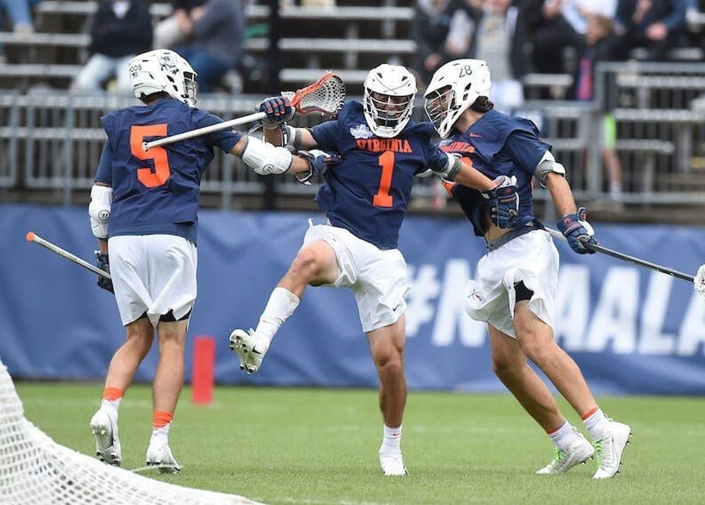 大二的前锋Connor Shellenberger突出了弗大棍网球队令人难以置信的天赋。