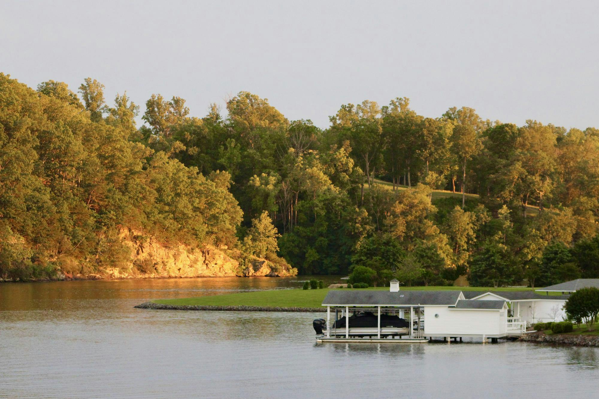 Editor’s Note: This gallery is part of a summer series from The Cavalier Daily photo desk staff. Over the course of the summer, photo staffers will craft galleries which capture moments from different places in Charlottesville and beyond.Launch the gallery to view photos taken at Smith Mountain Lake, Virginia. As the second-largest freshwater lake in the state of Virginia, Smith Mountain Lake is home to a variety of wildlife species. Guests are welcome to swim, hike, boat and picnic on the lake.