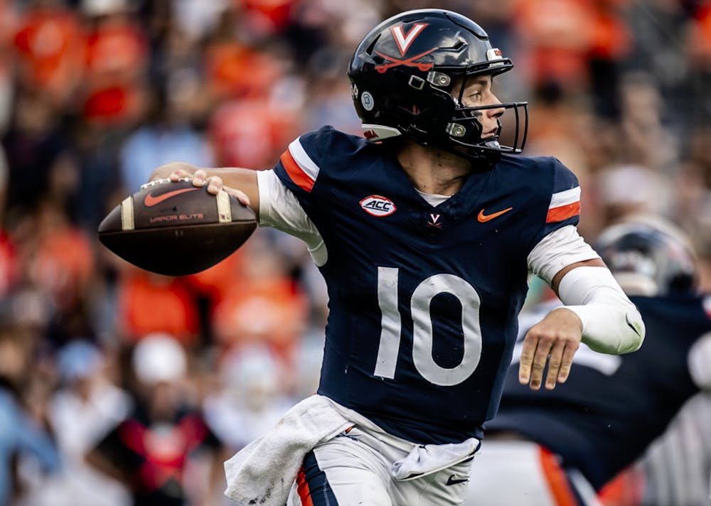 Sophomore quarterback Anthony Colandrea scans the field for an open receiver.