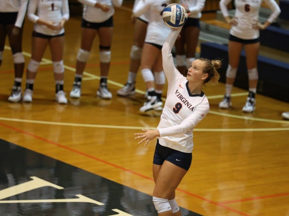 Freshman outside hitter Jayna Francis led Virginia with 10 kills against Pittsburgh.