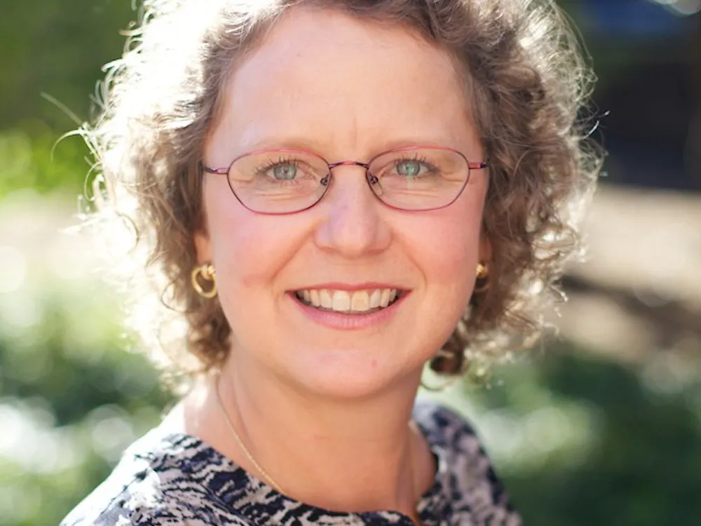 Norris was the 2016 winner of the Elizabeth Zintl Leadersip Award, which honors service to the University.