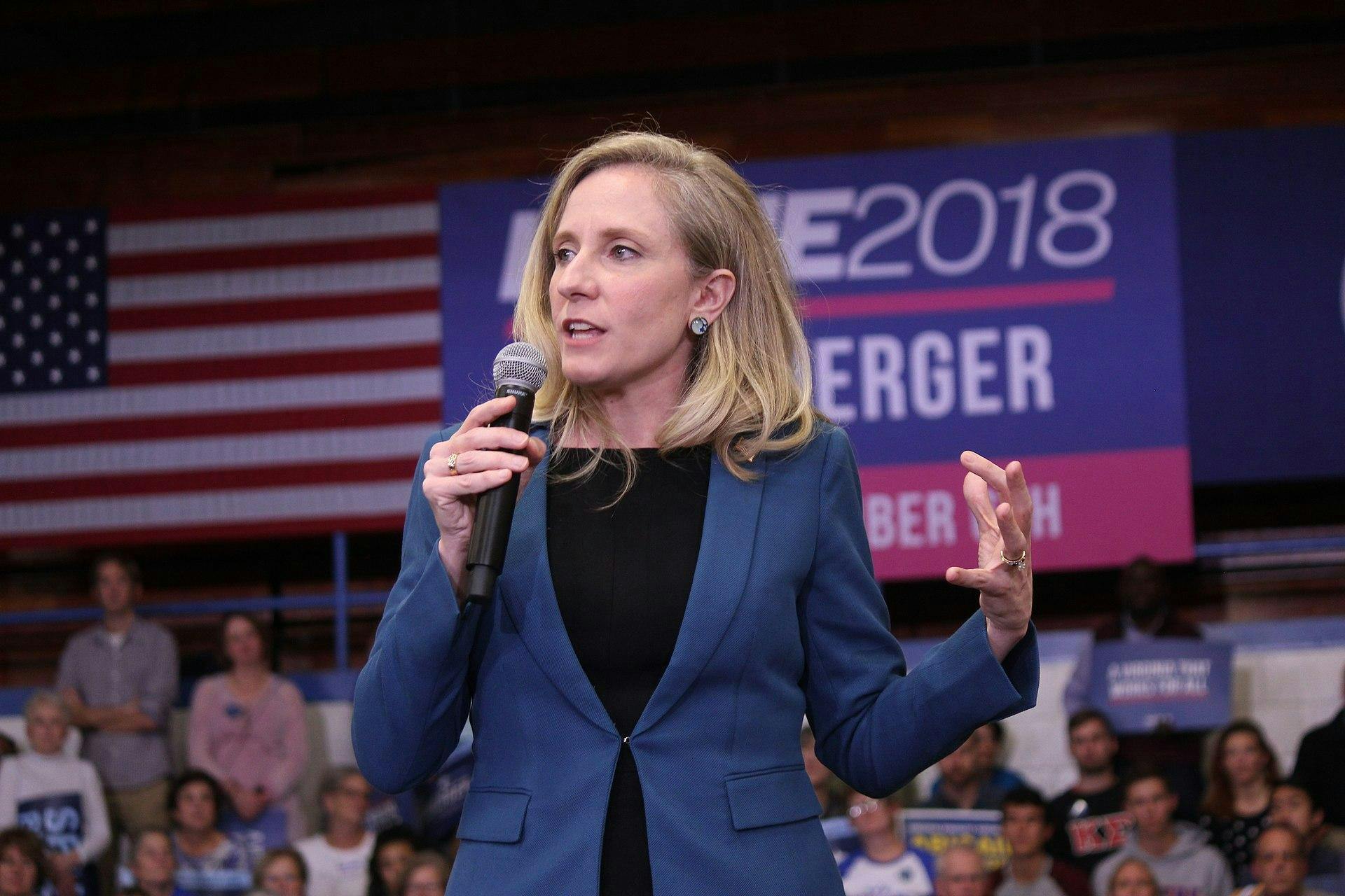 Gov. Abigail Spanberger (D)
