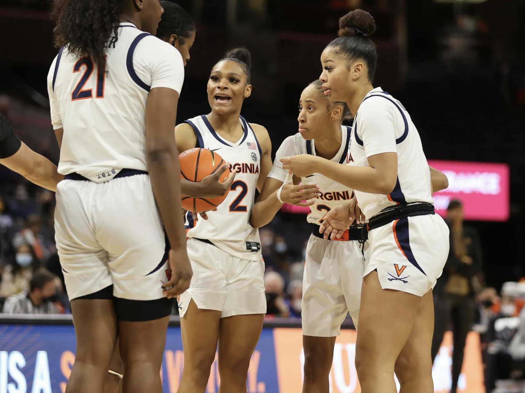 The Cavaliers struggled to score against the Trojans' stout defense.