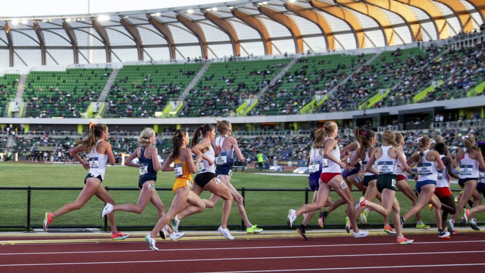 Appleton moves through the pack.